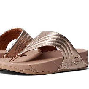 FitFlop Walkstar Leather Toe-Post Sandals